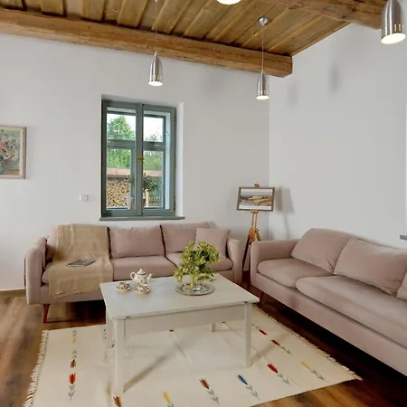 Holiday home Prazdninovy Dum Desitka *