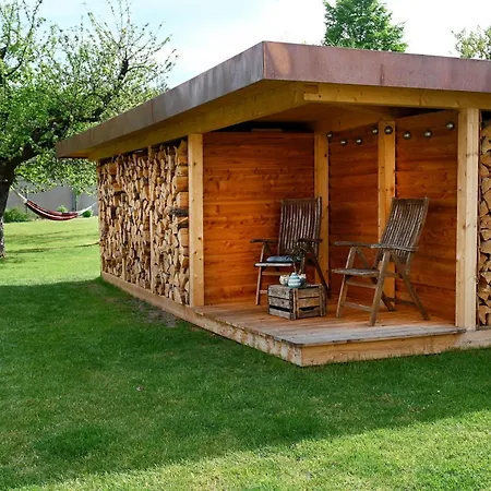 Holiday home Prazdninovy Dum Desitka Svidnice